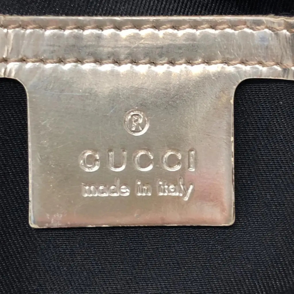 Gucci Abbey Leather Handbag